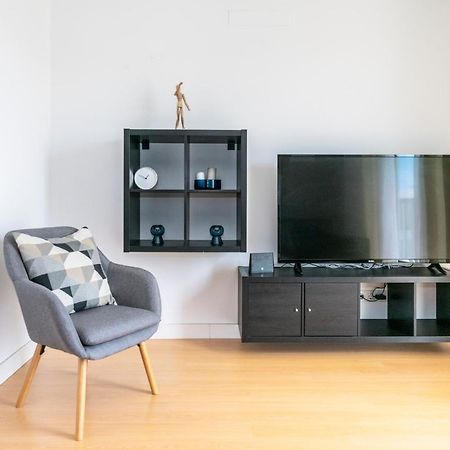 Bright & Spacious 2 Bed Flat 2 Bath W Garage In Lagos Marina Екстериор снимка
