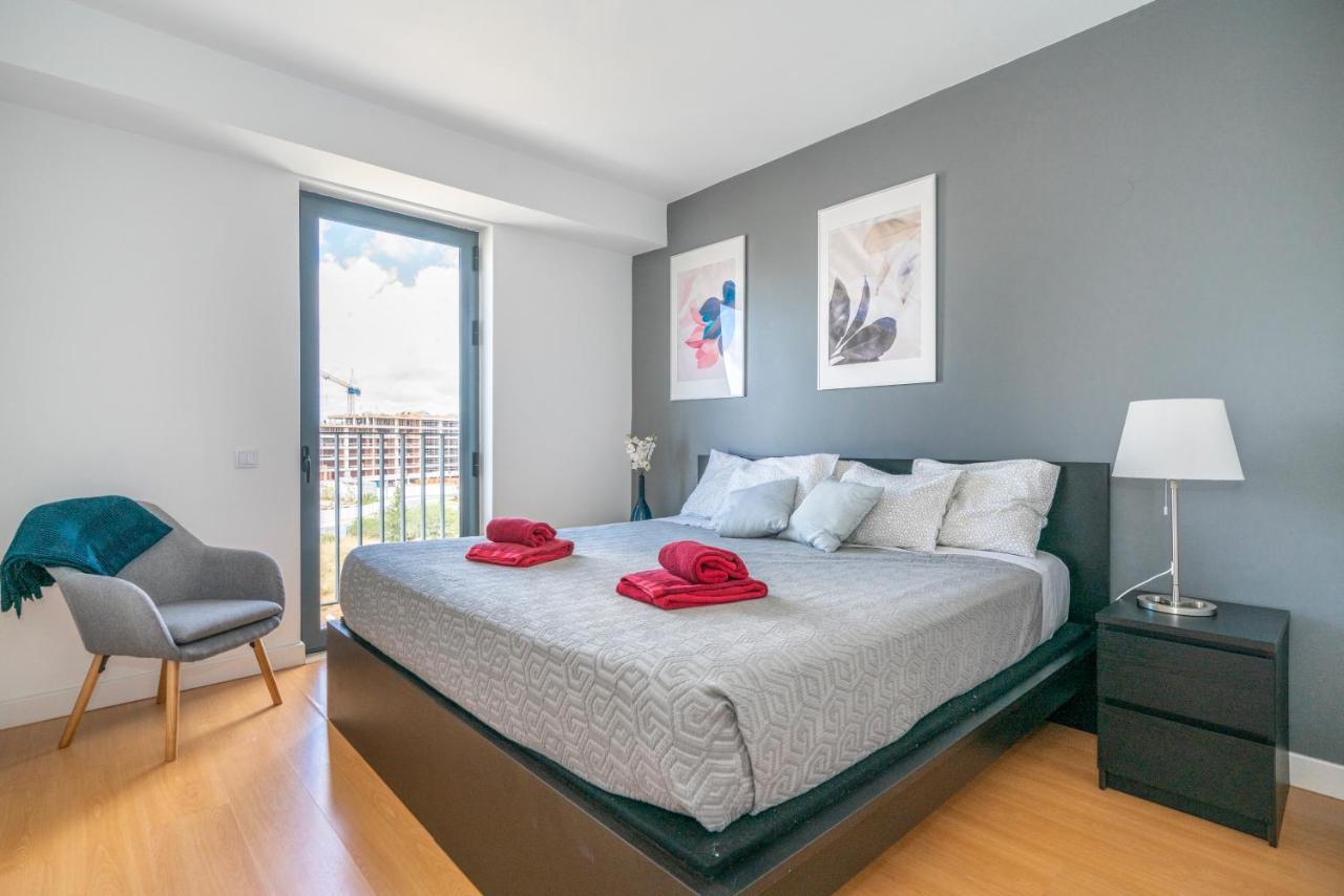 Bright & Spacious 2 Bed Flat 2 Bath W Garage In Lagos Marina Екстериор снимка