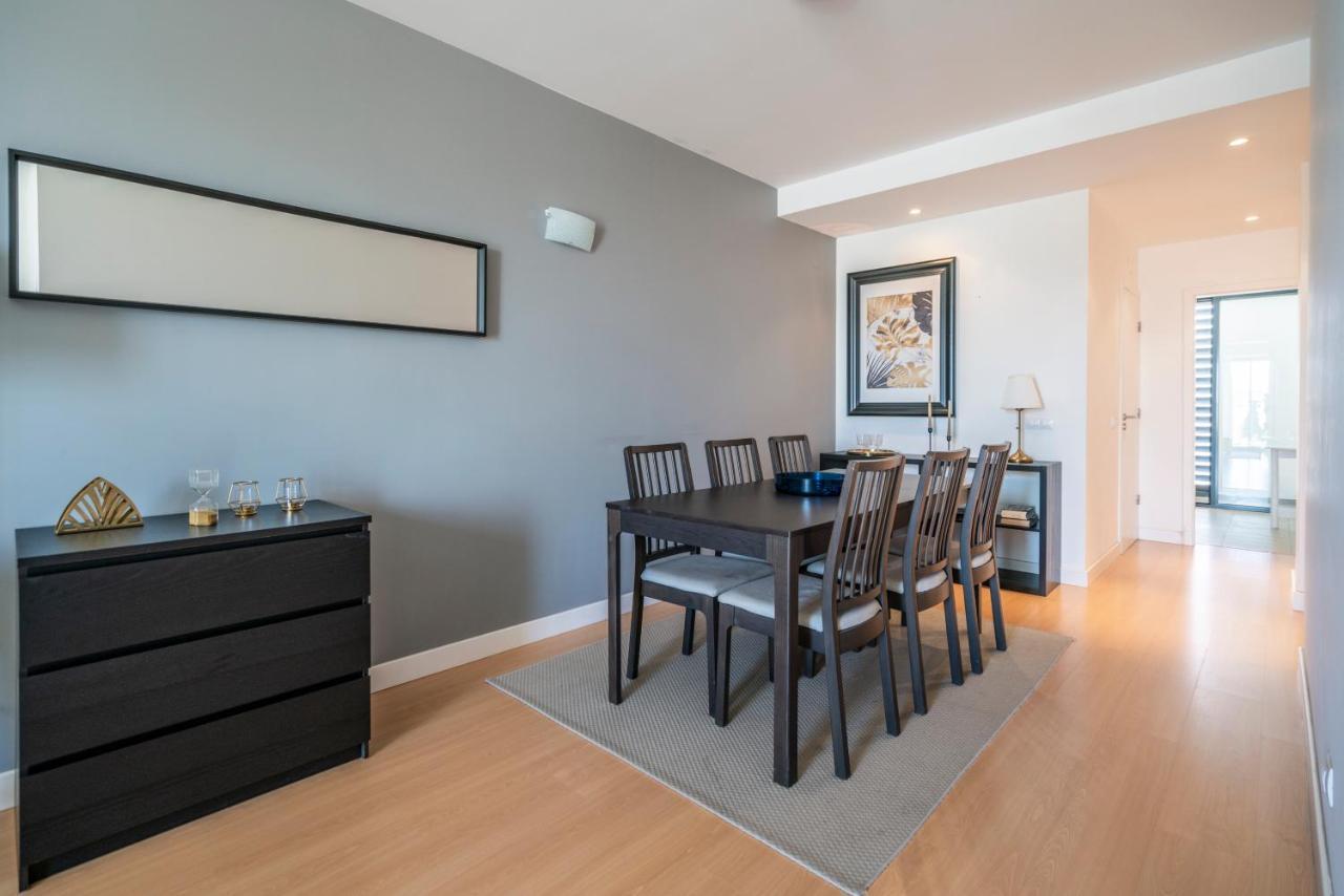 Bright & Spacious 2 Bed Flat 2 Bath W Garage In Lagos Marina Екстериор снимка